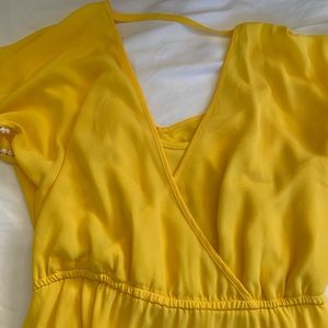 Yellow dress, size small